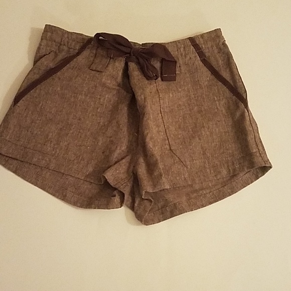 Drawstring shorts - Picture 2 of 3